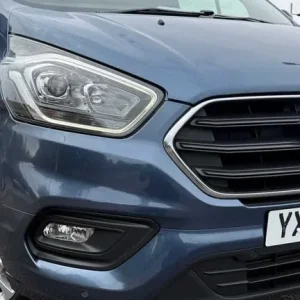 2019 Ford Transit Custom 2.0 EcoBlue 170ps Low Roof Limited Van Diesel Manual - Image 3