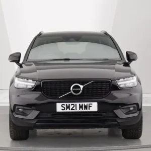 2021 Volvo XC40 T3 R-Design Manual Estate Petrol with Climate Pack and Navigation - Image 8