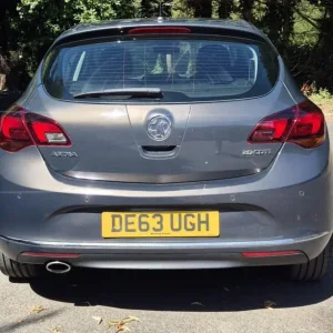 Vauxhall Astra 2.0 CDTi ecoFLEX Elite 2013 - Image 4