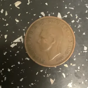 Loads of coins - Image 4