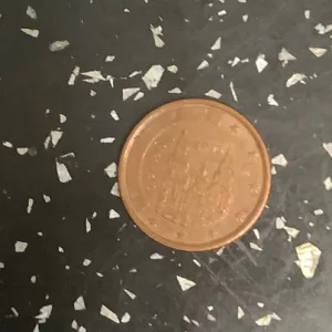 Loads of coins - Image 7