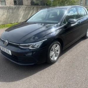 Volkswagen Golf 2021 1.5 TSI manual hatchback - Image 3