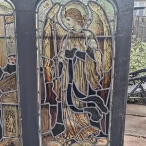 Victorian stained glass window – The Annunciation - Image 4