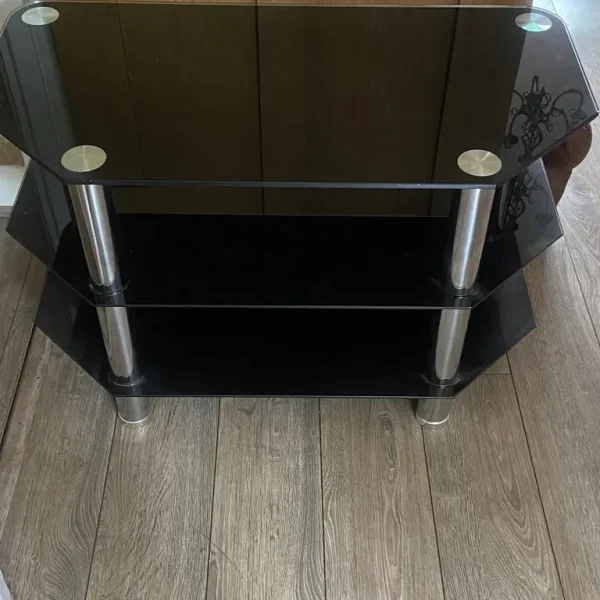 Black glass tv stand