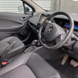 2020 Renault Zoe S-Edition Electric Auto – Damaged but Starts and Drives - Image 6