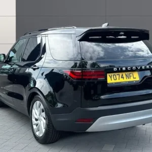 2025 Land Rover Discovery 3.0 D350 S 5dr Auto Diesel Station Wagon - Image 2