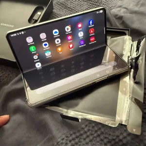 Samsung Galaxy Z Fold 4 1TB dual sim gold - Image 2