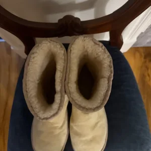 Uggs Men Size 9 - Image 2