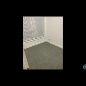 1 bedroom flat in High Street, Yeovil (1 bed) - Image 5