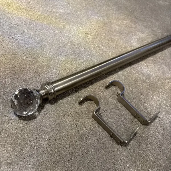 Curtain Pole with brackets - 200 cm long