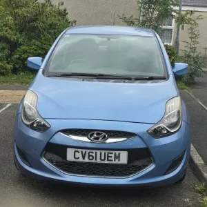Hyundai IX20 2011 Manual MPV