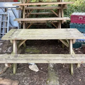 Picnic table/bench