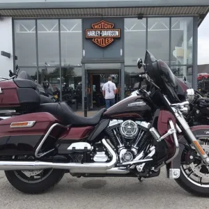 2016 Harley-Davidson FLHTCU Electra Glide Ultra Classic Vivid Black