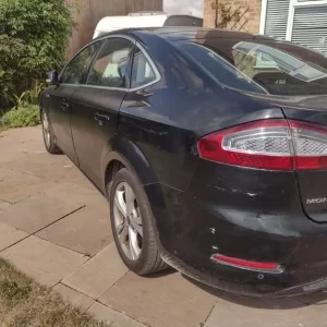 2012 Ford Mondeo Titanium Diesel Hatchback - Image 3