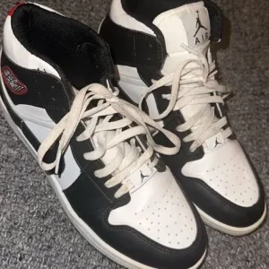 Genuine Air Jordan trainers UK size 5.5