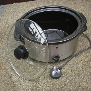 SLOW COOKER by Tesco....unused as new - Image 2