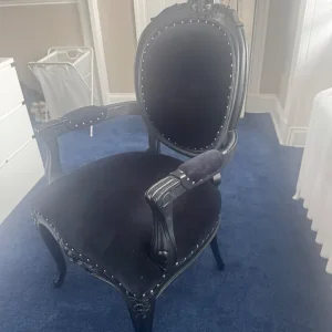 Black throne style chair - Image 2