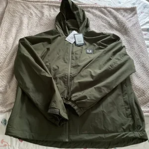 MEN'S FRED PERRY JACKET XXL GREEN