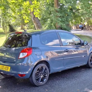 Renault Clio 1.1 3-door manual 2012 - Image 4