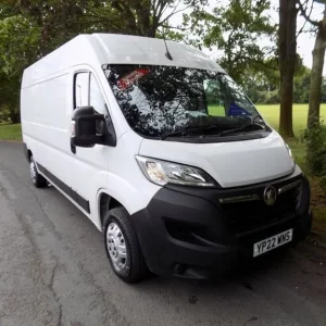 2022 Vauxhall Movano Long Wheelbase Van Diesel Manual with Air Con - Image 3