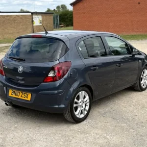 2010 Vauxhall Corsa 1.2i 16V SXi 5-door hatchback - Image 2
