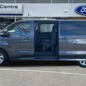2025 Ford Transit Custom 320 Limited L2 LWB Double Cab FWD - Image 6