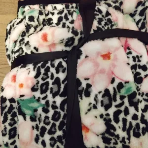 Ladies Pyjamas 12/14