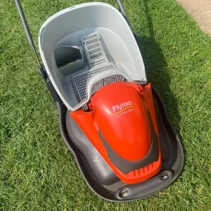Flymo Easiglide 360v lawnmower - Image 2