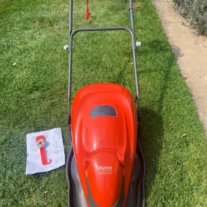 Flymo Easiglide 360v lawnmower - Image 6