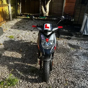 Aprilia SR 2015 49cc - Image 2