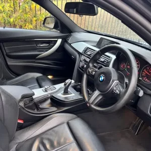2018 BMW 3 Series 320I M Sport 4-door petrol auto - Image 2