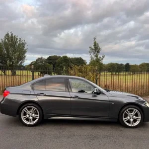 2018 BMW 3 Series 320I M Sport 4-door petrol auto - Image 5