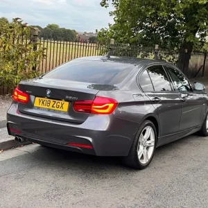 2018 BMW 3 Series 320I M Sport 4-door petrol auto - Image 6