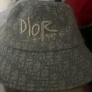 Dior bucket hat