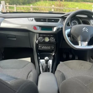 2013 Citroen C3 1.6 VTi 16V Exclusive 5-door Hatchback - Image 3