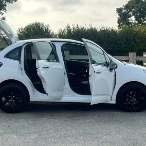 2013 Citroen C3 1.6 VTi 16V Exclusive 5-door Hatchback - Image 4