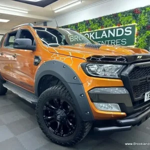 Ford Ranger Wildtrak 3.2 TDCI 4x4 with Leather, Heated Seats, Sat Nav - Image 4