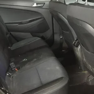 2016 Hyundai Tucson 1.7 CRDi Blue Drive SE Diesel Estate - Image 8