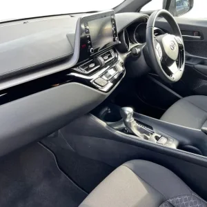 2022 Toyota C-HR 1.8 Hybrid Icon 5-door Hatchback - Image 7