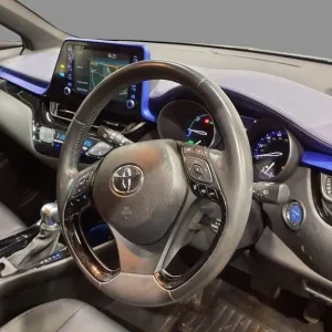 2020 Toyota C-HR 1.8L Hybrid Hatchback - Image 3