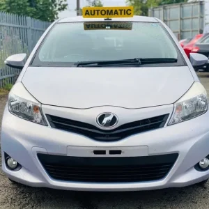 2013 Toyota Yaris 1.3 VVTi Automatic Hatchback - Image 2