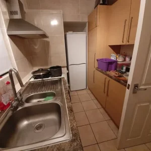 Double Room in a 3 Bed Flat – NW6 4RP - Image 4