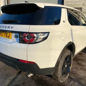 2017 Land Rover Discovery Sport Special Edition with front end damage - Image 4