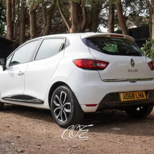2018 Renault Clio 0.9 TCe 5-door hatchback manual - Image 6