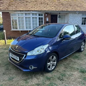 Peugeot 208 2013 hatchback manual 1.4L 3-door