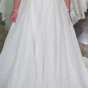 Wedding dress - Image 3