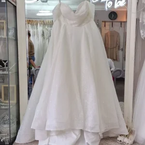 Wedding dress - Image 5