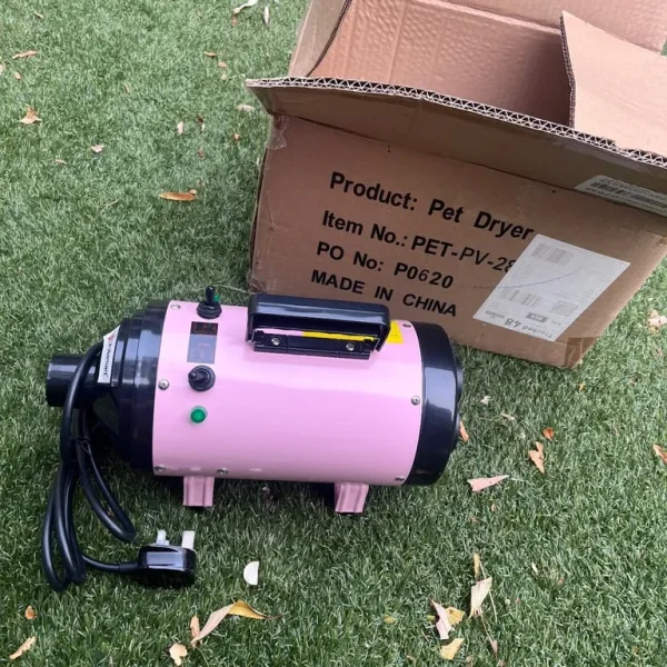 Pet dryer