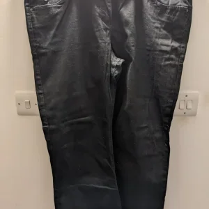 Ladies Jeans, X4 different styles, Size 18 and 16 - Image 2