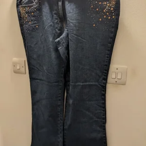Ladies Jeans, X4 different styles, Size 18 and 16 - Image 4